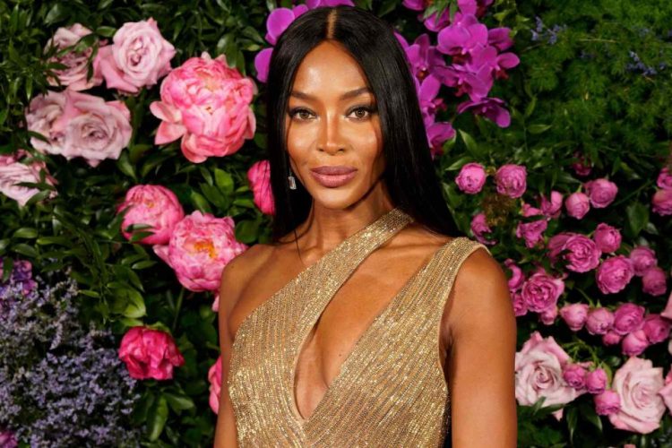 53-vjeçarja Naomi Campbell sjell në jetë fëmijën e dytë