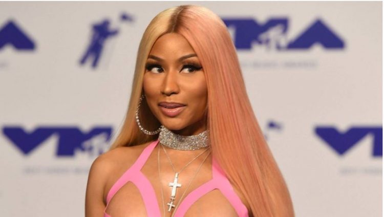 Telashe për Nicki Minaj, fqinjët po mbledhin firma për ta dëbuar nga shtëpia