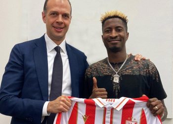 Dikur shkëlqente me Bylisin dhe Skënderbeun, nigeriani 27-vjeçar firmos për Yllin e Kuq