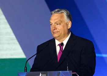 Orban kundër rishikimit të rregullave të BE-së për migrantët dhe azilkërkuesit