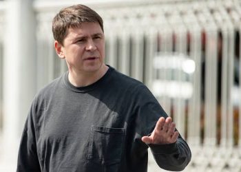 Podolyak: 48 orët e ardhshme përcaktojnë situatën e re në Rusi