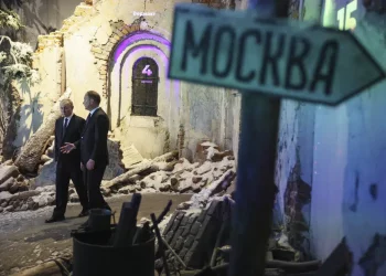 Zelenskyy kërkon vendeve të tjera të veprojnë përpara se Rusia të sulmojë Zaporizhzhian