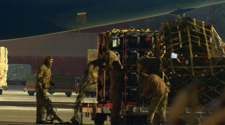 SHBA me pako të ndihmës ushtarake mbi dy miliardë dollarëshe për Ukrainën