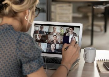 Pesë gjërat që nuk duhet të bëni kurrë në karrierën tuaj