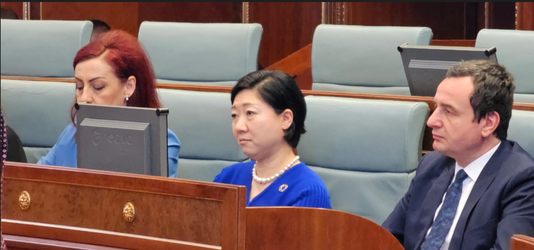 “Nuk ka paqe pa gra”, Kurti: Përfshirja e gjinisë femërore në vendimmarrje e rëndësishme