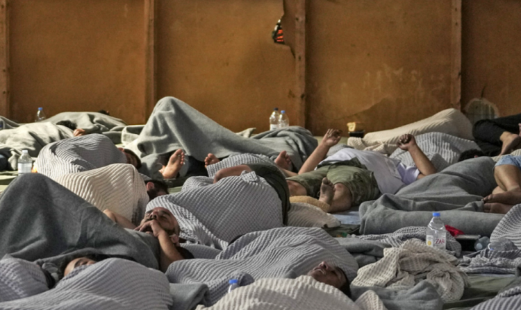 Dëshmi tronditëse/ Trafikantët vranë 6 emigrantë brenda “anijes së vdekjes”