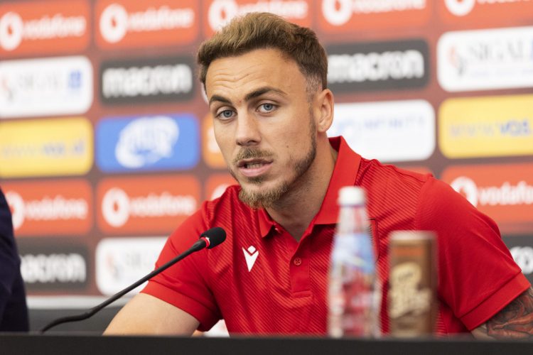 ‘Kemi nevojë për tifozët tanë, janë shtysa jonë’, Taulant Seferi: Kemi shumë harmoni & bashkëpunim në grup