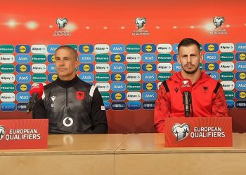 Silvinjo dhe Ramadani flasin në prag të sfidës me Faroet: E vështirë, por ne duhet të fitojmë për…