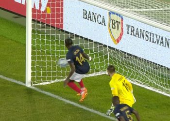 Arbitrimi skandaloz në EURO U21/ Italisë i vjedhin golin