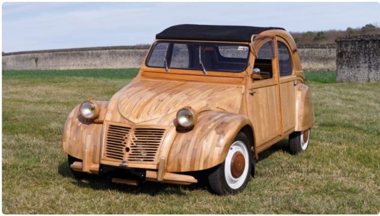 Timber Citroen 2CV thyen rekord, shitet për mbi 210 mijë euro