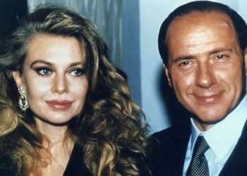 Jeta e Berlusconit në pak fjalë/ Suksesi në politikë, ekonomi dhe sport por edhe skandalet e shumta