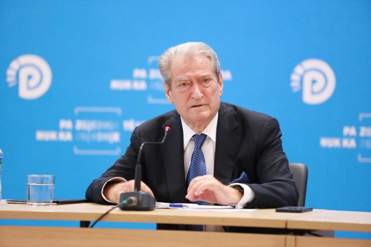 Berisha: Qendra e burgut u ngrit pa asnjë vendim nga krimineli elektoral Ulsi Manja