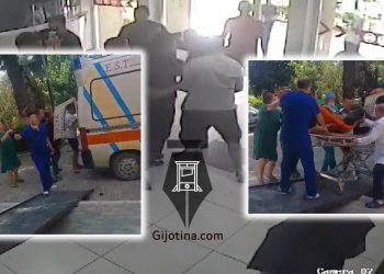 Ulërima dhe klithma rrëqethin familjarët/ Bllokohen dyert e ambulancës shuhen shancet për të shpëtuar 35-vjeçarin (Video)