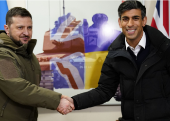 Zelensky falënderon kryeministrin “anti-shqiptar”: Miku i vërtetë i Ukrainës