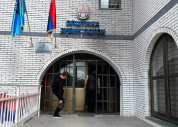 Serbët në Kosovë mohojnë kryetarët, por nuk refuzojnë shërbimet komunale