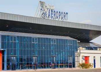 E rëndë! Një person vret dy persona duke hapur zjarr brenda aeroportit