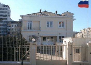 Ambasada ruse kërkon mbrojtje nga Policia e Shtetit