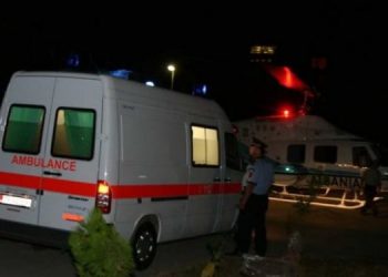 Aksident i rëndë në Dhërmi, makina bie në humnerë, 4 të plagosur