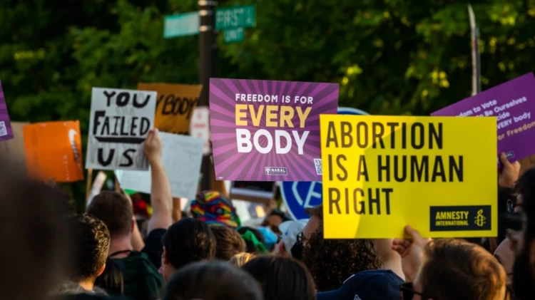 Aborti/ “Ndahet” SHBA, një vit pas vendimit të Gjykatës së Lartë