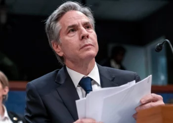 Vizita në Pekin, Anthony Blinken telefonon ministrin e Jashtëm kinez