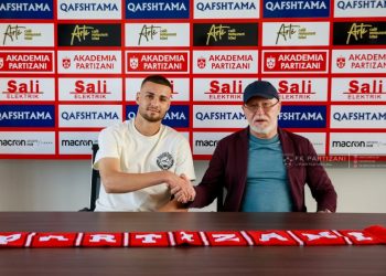 Partizani “synon finalen në Wembley”, zyrtarizon sulmuesin e ri para eliminatoreve të Champions