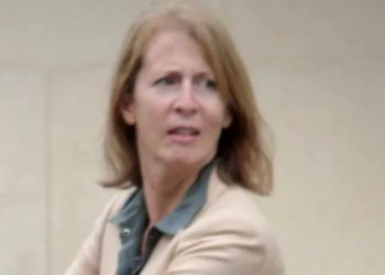 Mësuesja pranon se ka kryer marrëdhënie me nxënësin 14-vjeçar: Ishte i pashëm