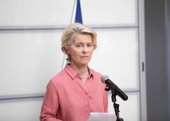 BE rishikon buxhetin: 50 miliardë për Kievin, 15 për emigrantët