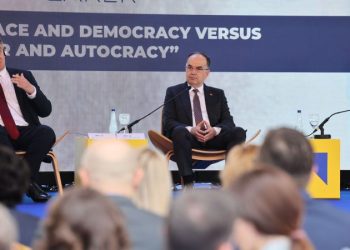 Presidenti Begaj: Askush s’mund të verë në pikëpyetje sovranitetin e Kosovës