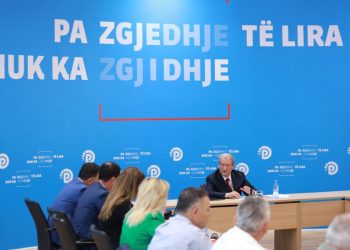 Berisha u ndan detyrat deputetëve: Ndiqni seancat në Kushtetuese për ‘Butrintin’