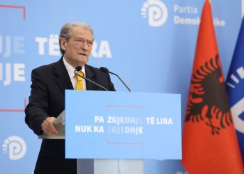 Trazirat në Manëz, Berisha: Thirrje OKB dhe Kongresit të SHBA, të hetojnë këtë ngjarje tragjike dhe të dhunshme