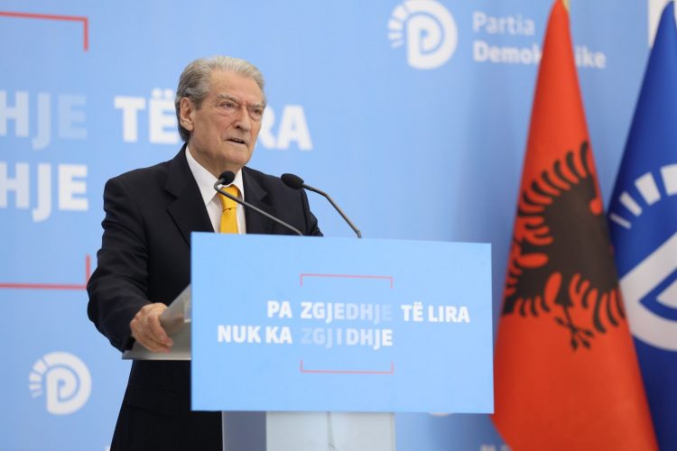 Trazirat në Manëz, Berisha: Thirrje OKB dhe Kongresit të SHBA, të hetojnë këtë ngjarje tragjike dhe të dhunshme