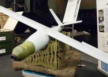 Universitetet britanike akuzohen se kanë ndihmuar Iranin të zhvillojë dronët vetëvrasës që përdoren në Ukrainë