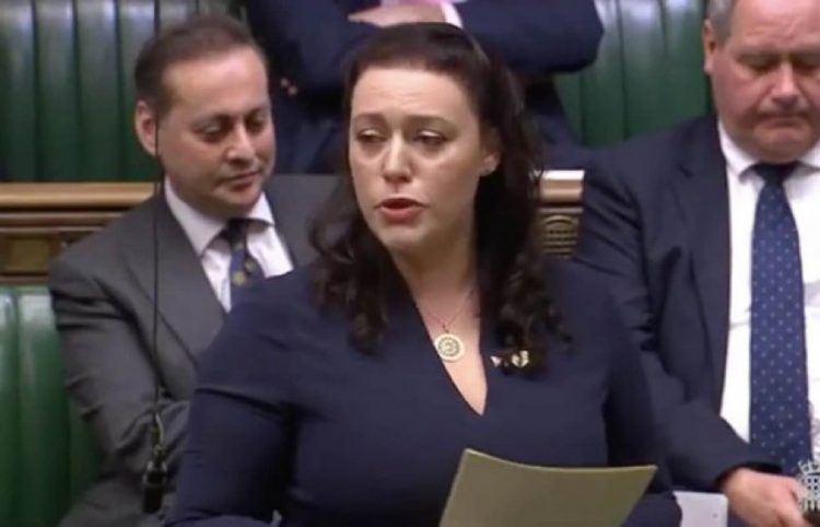 Deputetja britanike për rrëmbimin e policëve brenda Kosovës: Ky është një përshkallëzim shumë serioz