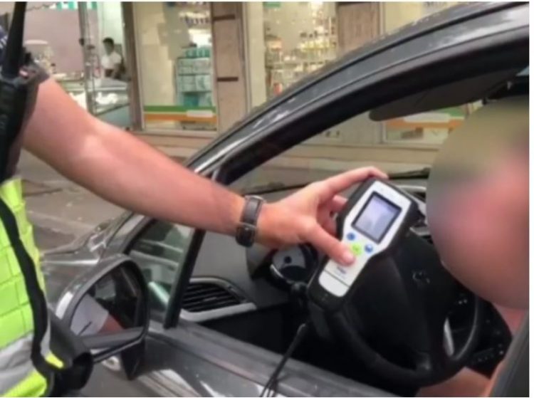 Të dehur në timon, 3 shoferë arrestohen në Tiranë