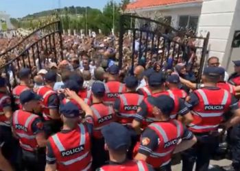 “Mbajnë peng kamerat e sigurisë”/ Zbulohen dëshmitë e dhjetë anëtarëve të MEK që u morën në pyetje