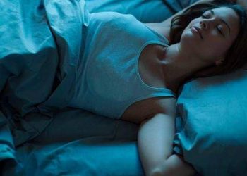 Djersitja gjatë natës, ja kur duhet të shqetësoheni