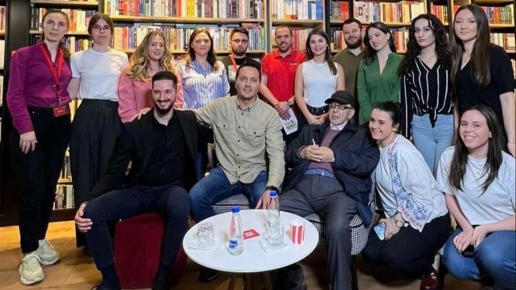 Kadare: Orientimi i shqiptarëve ka qenë dhe mbetet…