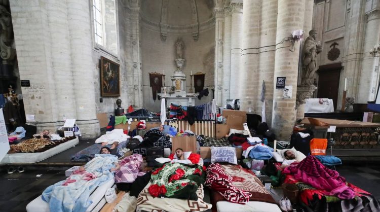 Ministrat e Brendshëm të BE-së pajtohen për reforma më strikte rreth azilit