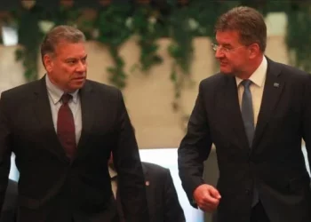 Escobar dhe Lajçak, sot dhe nesër në Prishtinë e Beograd