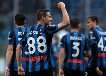 Vendimi më i çuditshëm, Seria A ndalon fanellat me nunër 88