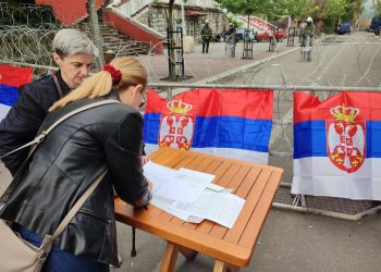 Ministri i Kosovës: Serbët po detyrohen për pjesëmarrje në protesta