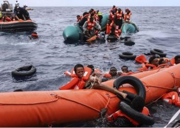 Kriza e emigrantëve/ Franca i ofron 26 milionë euro Tunizisë