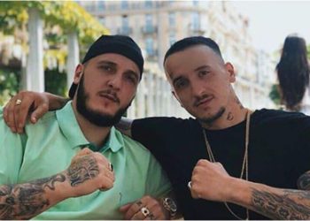 Getinjo dhe Mozzik përfshihen në aksident rrugor, si është gjendja e dy këngëtarëve