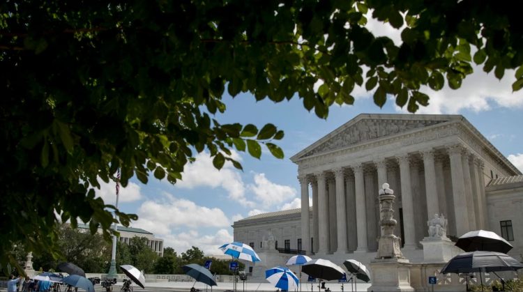 Gjykata e Lartë e SHBA-së refuzon ‘diskriminim pozitiv’ për pranimet në universitet