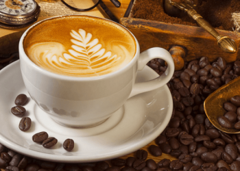 Zbuloni se çfarë ndikimi ka kafeja e mëngjesit në humbjen e peshës