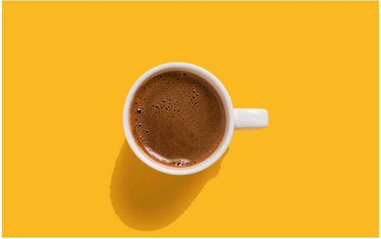 Kafja ju bën mirë apo keq, çfarë thonë ekspertët