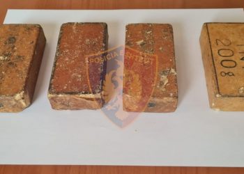 Tiranë/ Iu gjet kallëp tritoli në banesë, arrestohet autori