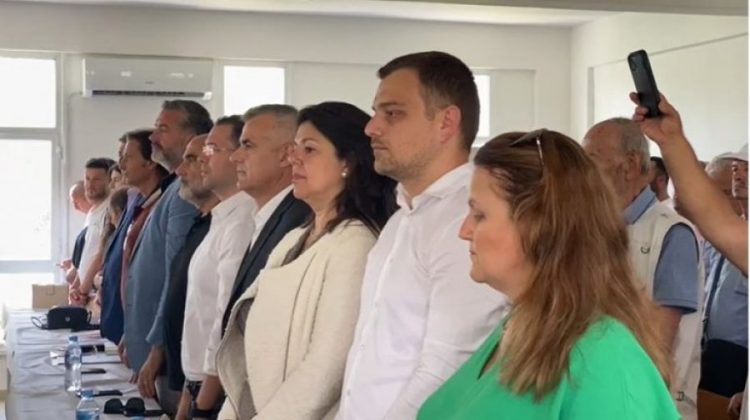 Mes tensioneve dhe debateve, zgjidhet kreu i Këshillit Bashkiak të Himarës