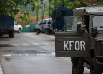 Arrestimi i tre policëve, KFOR-i jep detaje të për ngjarjen: Nuk ishim në zonë…