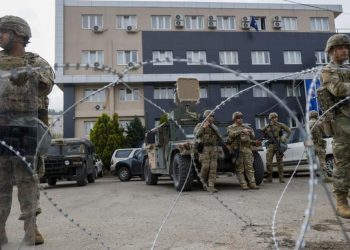 Policia e Kosovës mohon se është penguar nga KFOR-i në Leposaviç